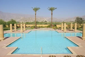 Com-Pool-7-scaled-1536×1028-1_result