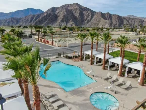 Commercial-Pool-1-1228×921-1_result