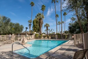 Commercial-Pool-22-1228×819-1_result