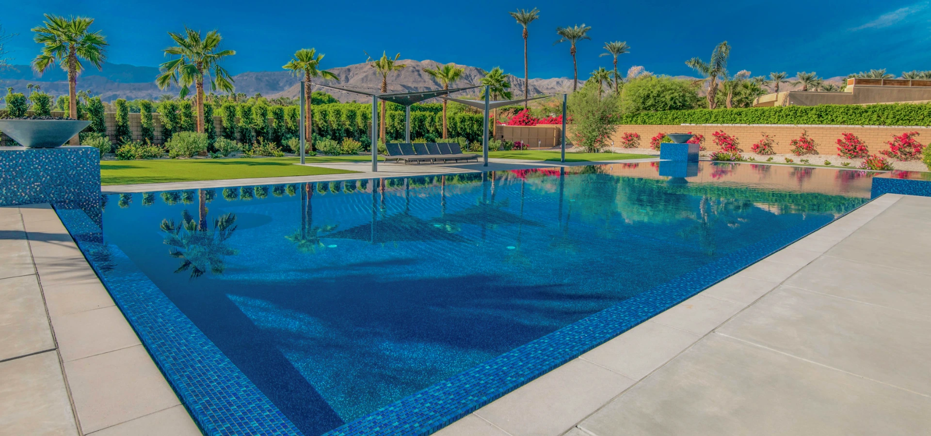 Palm Springs Pool Builders | Luxury Swimming Pool Contractors