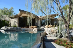 Infinity-10-1355×897-1_result