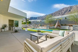 Living-Spaces-12-1-1126×750-1_result