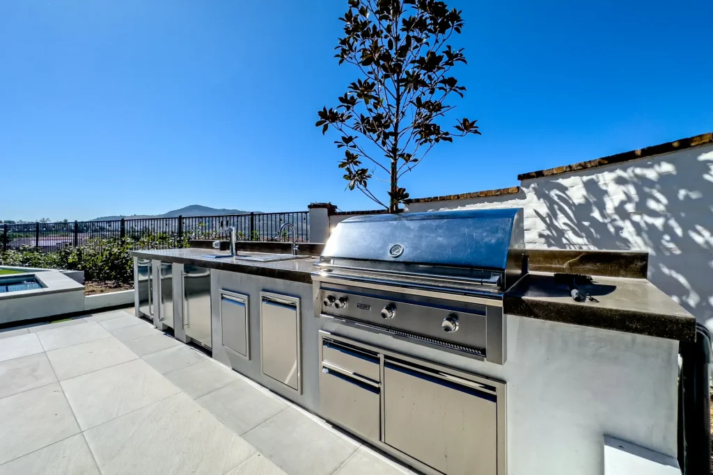 Outdoor kitchen installation from Teserra