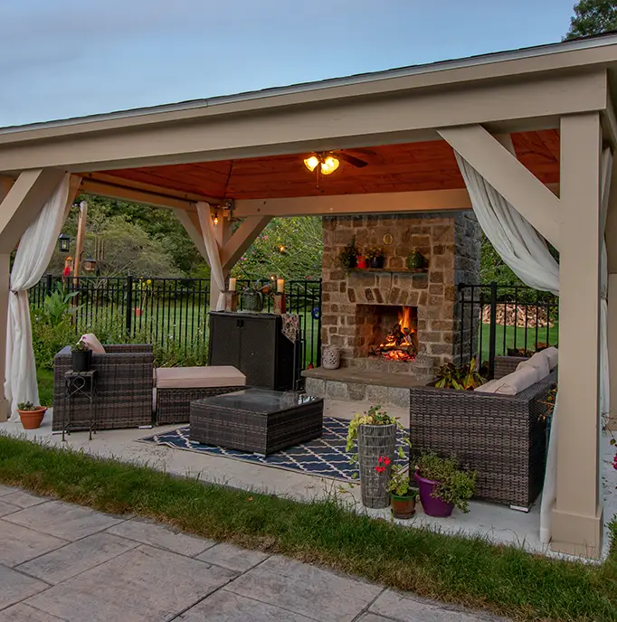Outdoor Fire Pit installation from Teserra Outdoors