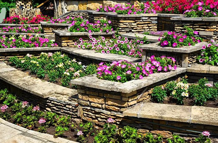 Outdoor retaining wall installation from Teserra Outdoors